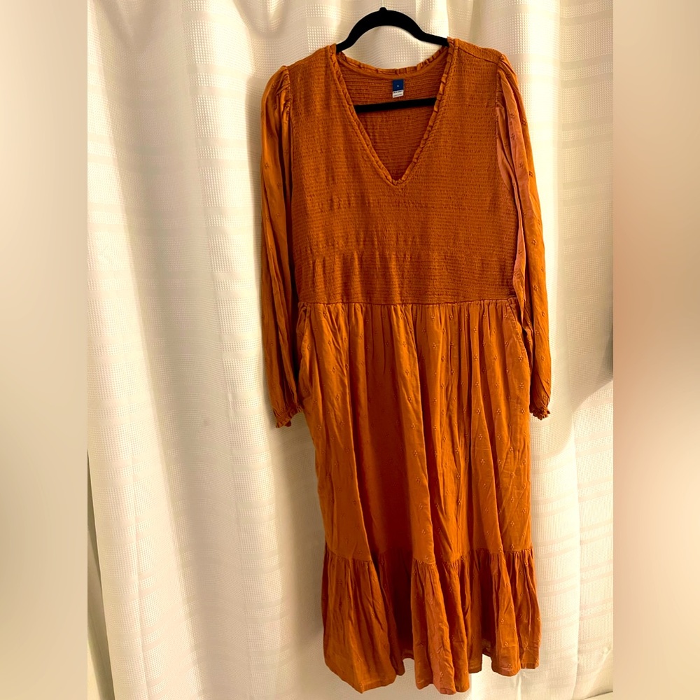 Beautiful color and comfy fall or summer dress
